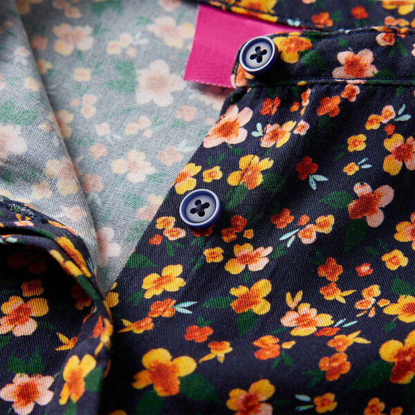 Barnaskyrta me&eth; Bryddu&eth;u H&aacute;lsm&aacute;li D&ouml;kkbl&aacute;r 140