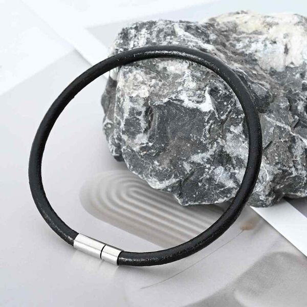 vidaXL Le&eth;ur sn&uacute;ra Svartur &Oslash;5 mm x 50 m Le&eth;ur